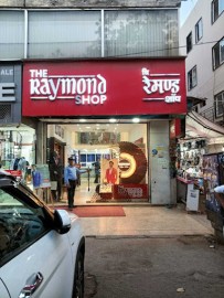 karol-bagh1.myraymond.com